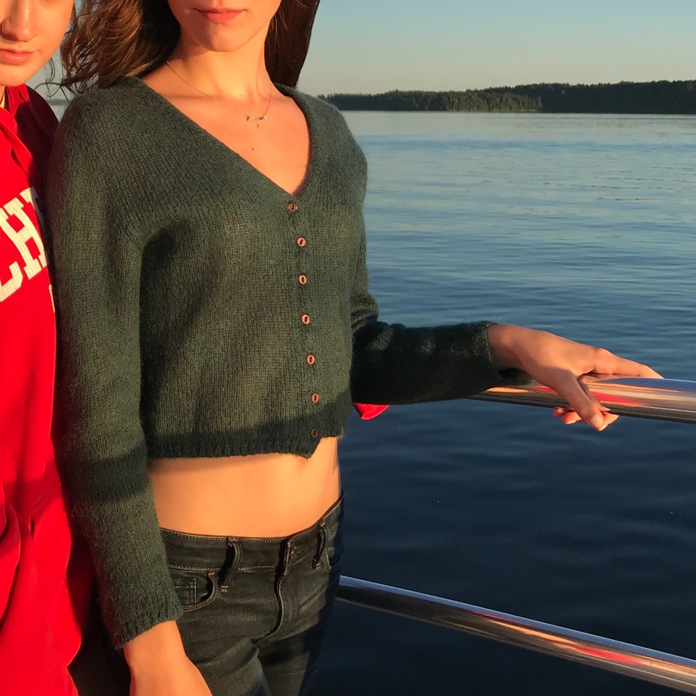 Vintage Cropped Cardigan